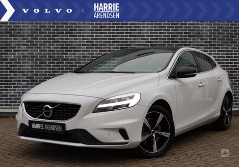 Volvo V40, 2019