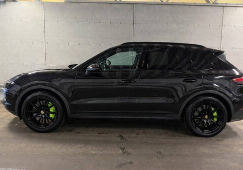 Porsche Cayenne, 2019