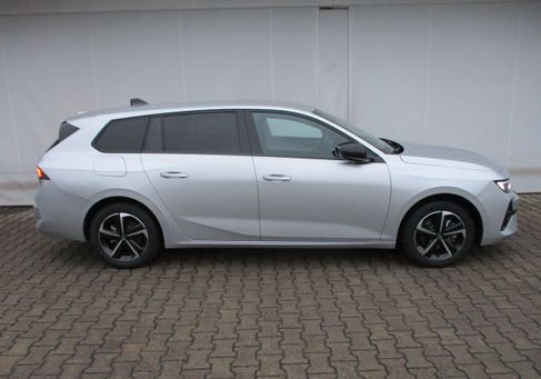 Opel Astra, 2024