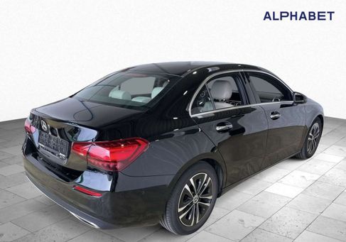 Mercedes-Benz A 200, 2024