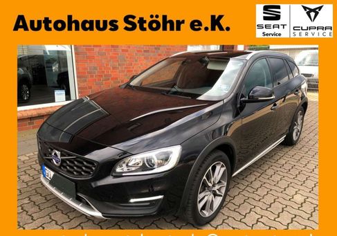 Volvo V60 Cross Country, 2018