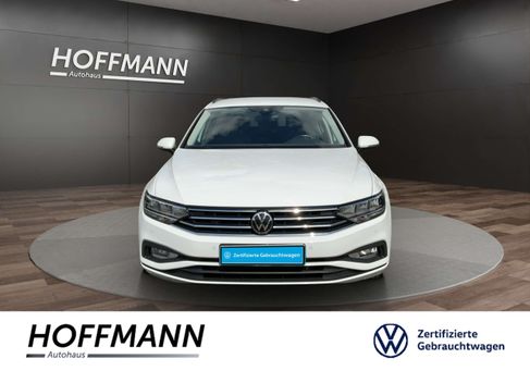 Volkswagen Passat Variant, 2023 3