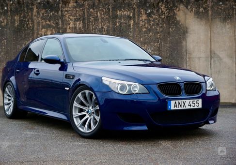 BMW M5, 2005