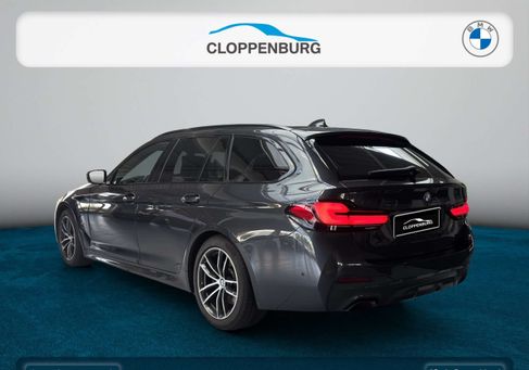 BMW 520, 2023 3