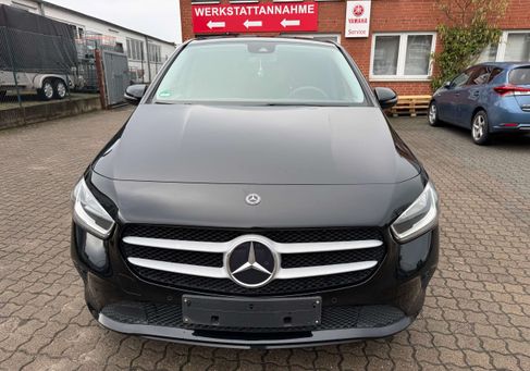 Mercedes-Benz B 180, 2019