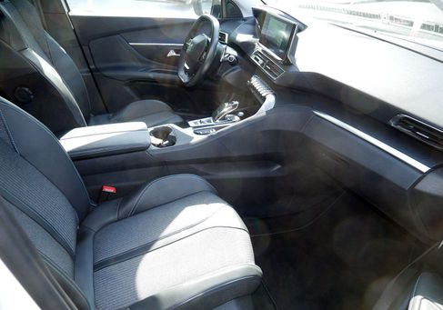 Peugeot 3008, 2021