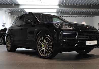 Porsche Cayenne, 2023