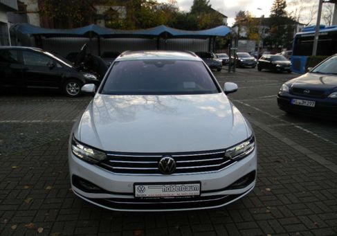 Volkswagen Passat Variant, 2022