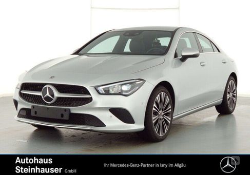 Mercedes-Benz CLA 180, 2022