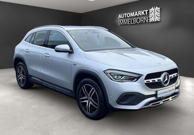 Mercedes-Benz GLA 250, 2021