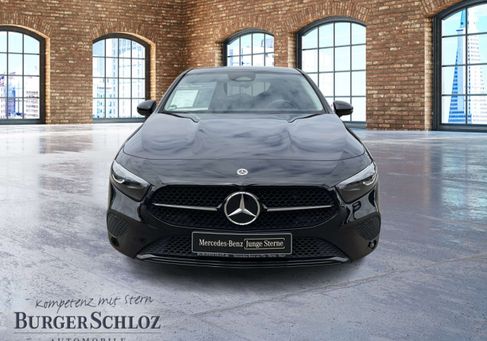 Mercedes-Benz A 200, 2024