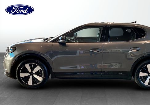 Ford, 2025