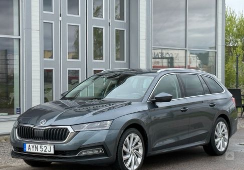 Skoda Octavia, 2021