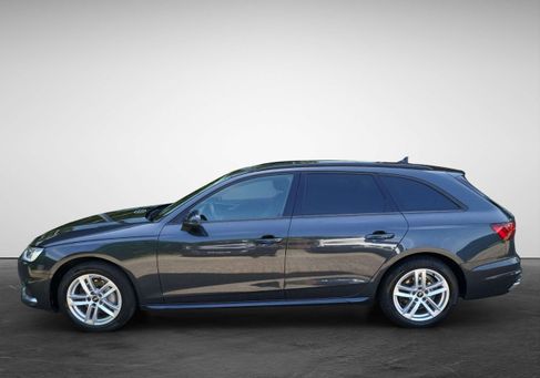 Audi A4, 2022 3