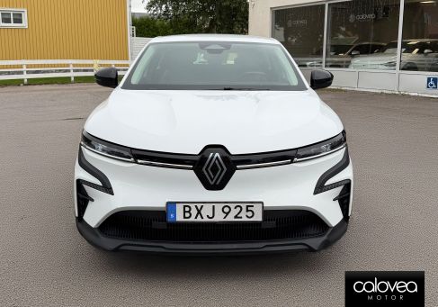 Renault Megane, 2023 3