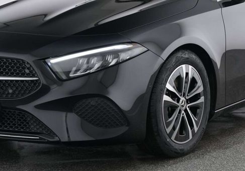 Mercedes-Benz A 180, 2025
