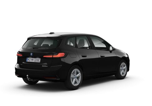 BMW 225, 2025