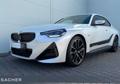 BMW 220, 2022