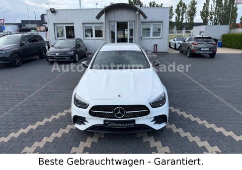 Mercedes-Benz E 220, 2022 2
