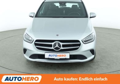 Mercedes-Benz B 180, 2020