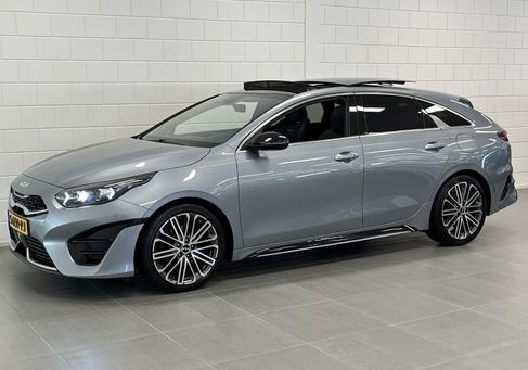 Kia Pro cee'd, 2023