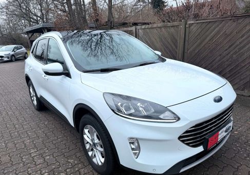 Ford Kuga, 2021