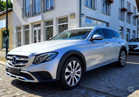 Mercedes-Benz E 350, 2017