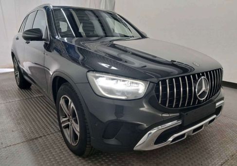 Mercedes-Benz GLC 200, 2020