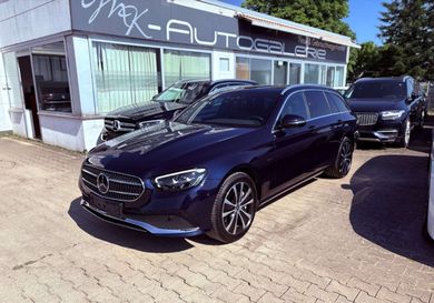 Mercedes-Benz E 300, 2021