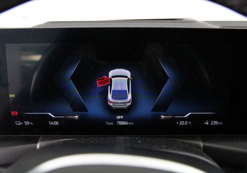 BMW i4, 2023 3