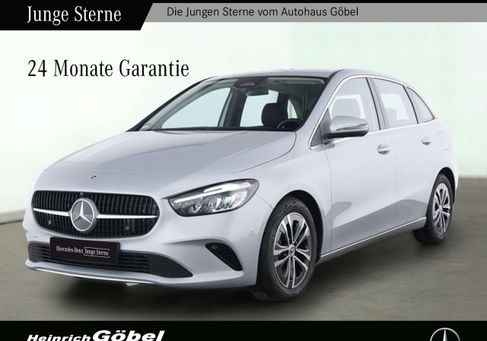 Mercedes-Benz B 180, 2024