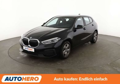 BMW 118, 2022
