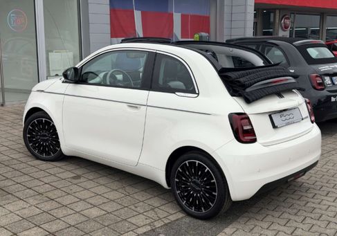 Fiat 500C, 2026