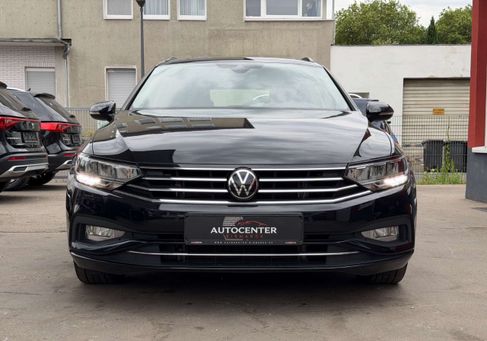Volkswagen Passat Variant, 2023 3