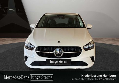 Mercedes-Benz B 200, 2026
