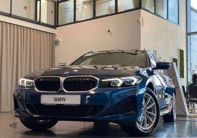 BMW 318, 2023
