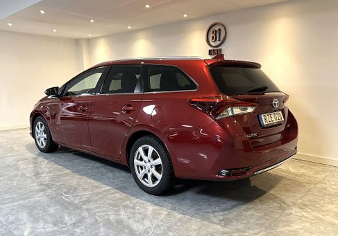 Toyota Auris Touring Sports, 2017