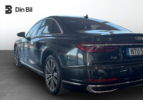 Audi A8, 2022