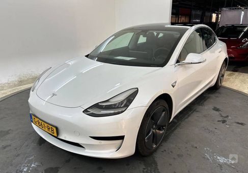 Tesla Model 3, 2019