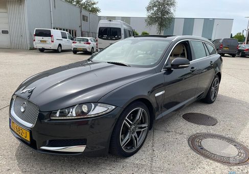 Jaguar XF, 2013