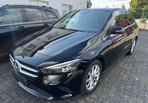 Mercedes-Benz B 180, 2020
