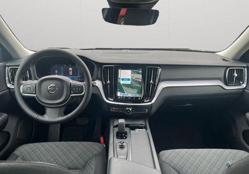 Volvo V60, 2024