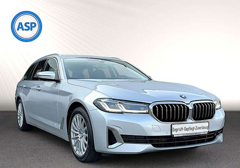BMW 520, 2021 3