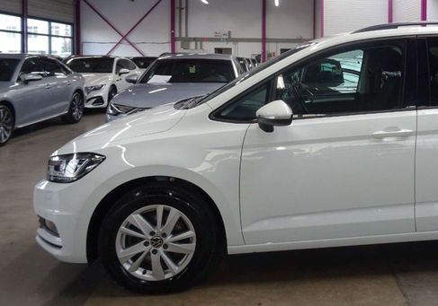 Volkswagen Touran, 2022