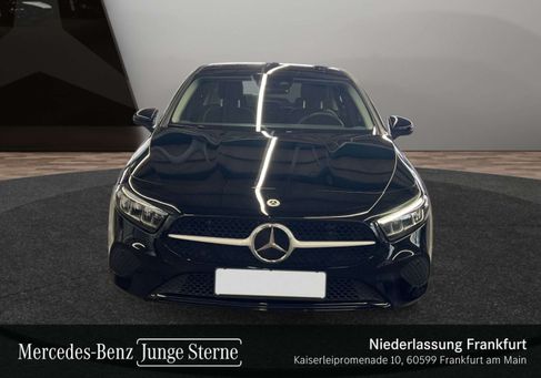 Mercedes-Benz A 180, 2023