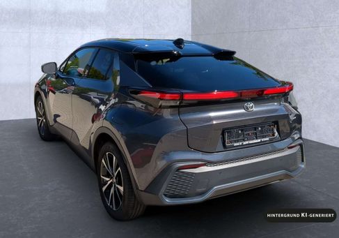 Toyota C-HR, 2024 3