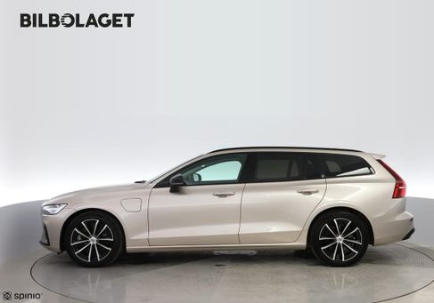 Volvo V60, 2025