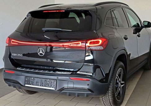 Mercedes-Benz EQA, 2021