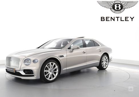 Bentley Flying Spur, 2021