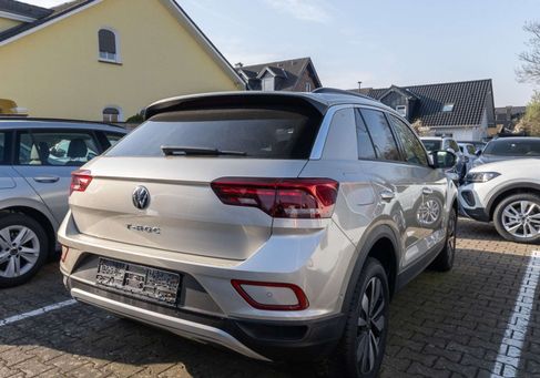 Volkswagen T-Roc, 2024